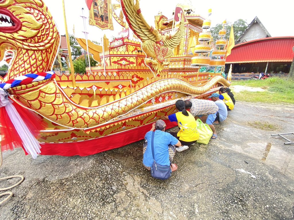วิทยาลัยการโรงแรมและการท่องเที่ยว ร่วมสืบสานประเพณีลากเรือพระ ประจำปี 2569 ส่งเสริมจิตอาสาและอนุรักษ์วัฒนธรรมท้องถิ่น - มทร.ศรีวิชัย (RMUTSV)