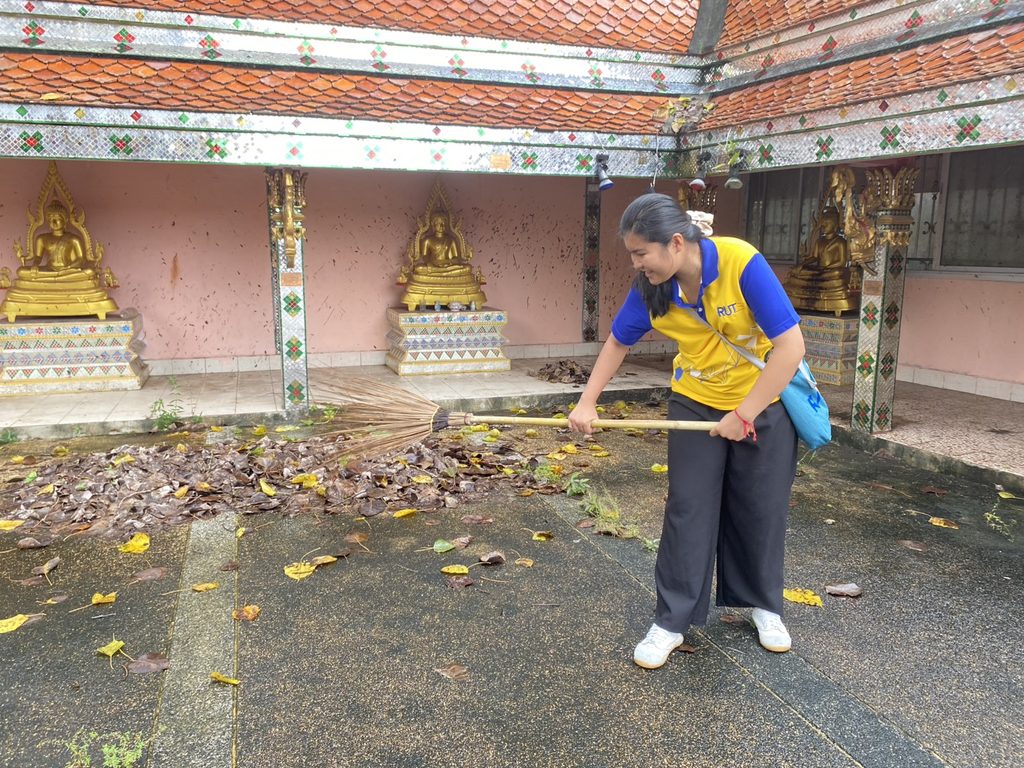 วิทยาลัยการโรงแรมและการท่องเที่ยว ร่วมสืบสานประเพณีลากเรือพระ ประจำปี 2569 ส่งเสริมจิตอาสาและอนุรักษ์วัฒนธรรมท้องถิ่น - มทร.ศรีวิชัย (RMUTSV)